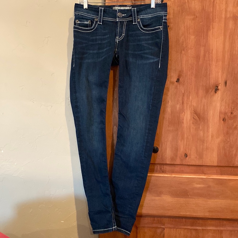 BKE Denim Stella ankle skinny jeans.